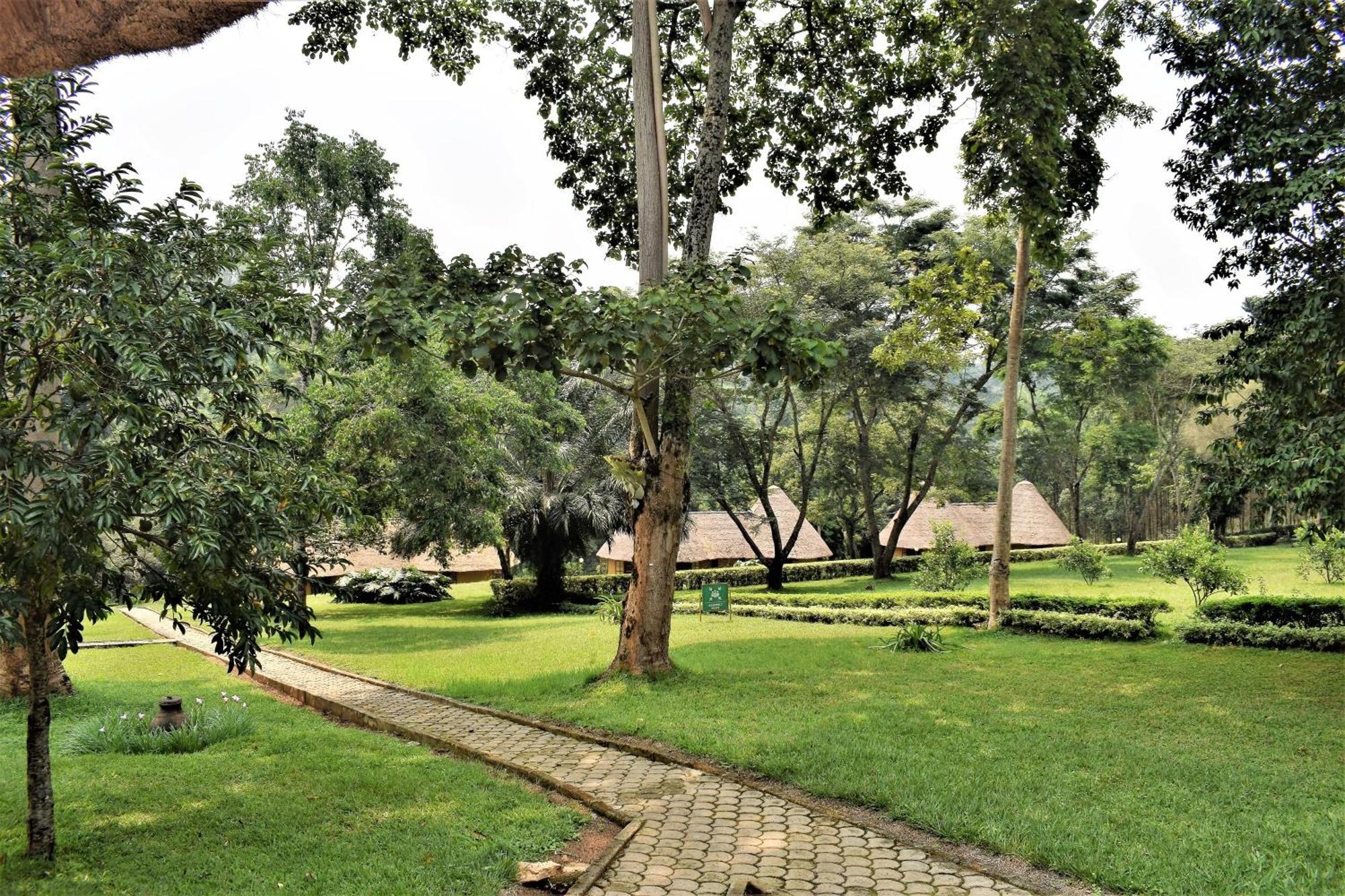 Kibale Guest Cottages Fort Portal Exterior photo